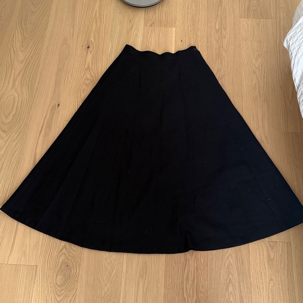Elegant Black wool A-Line Skirt